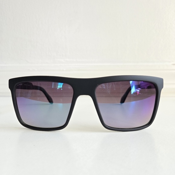 New Quay Level Up Matte Black Frame / Navy Polarized Lens Sunglasses Unisex NWOT - Picture 6 of 11